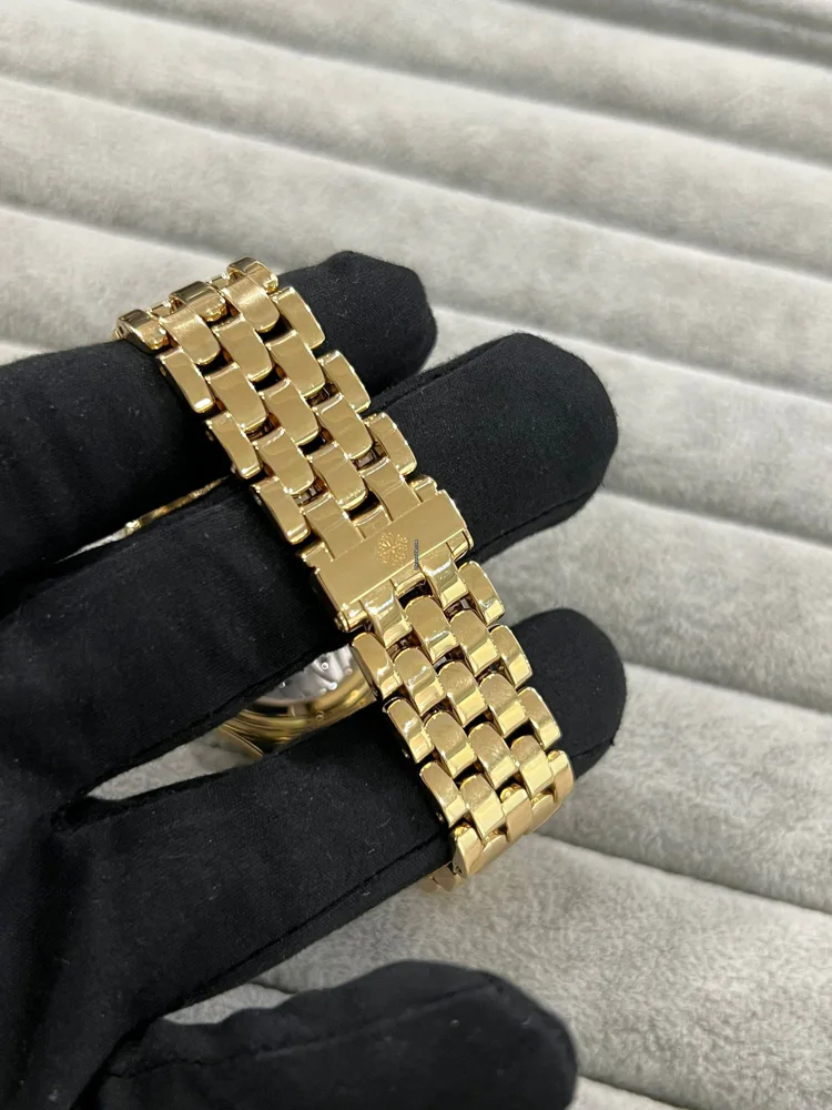 Patek Philippe Perpetual Calendar 5136/1J-001
